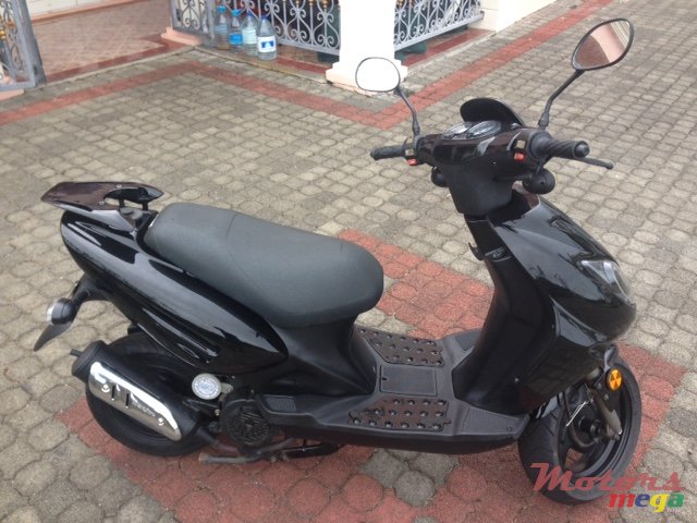 2010' Keeway New engine photo #2