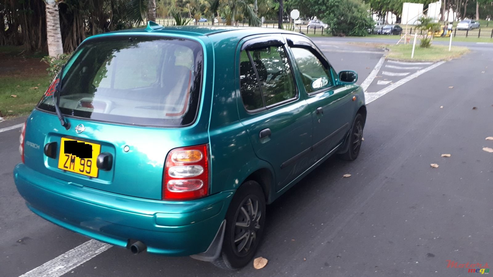 1999' Nissan March photo #6