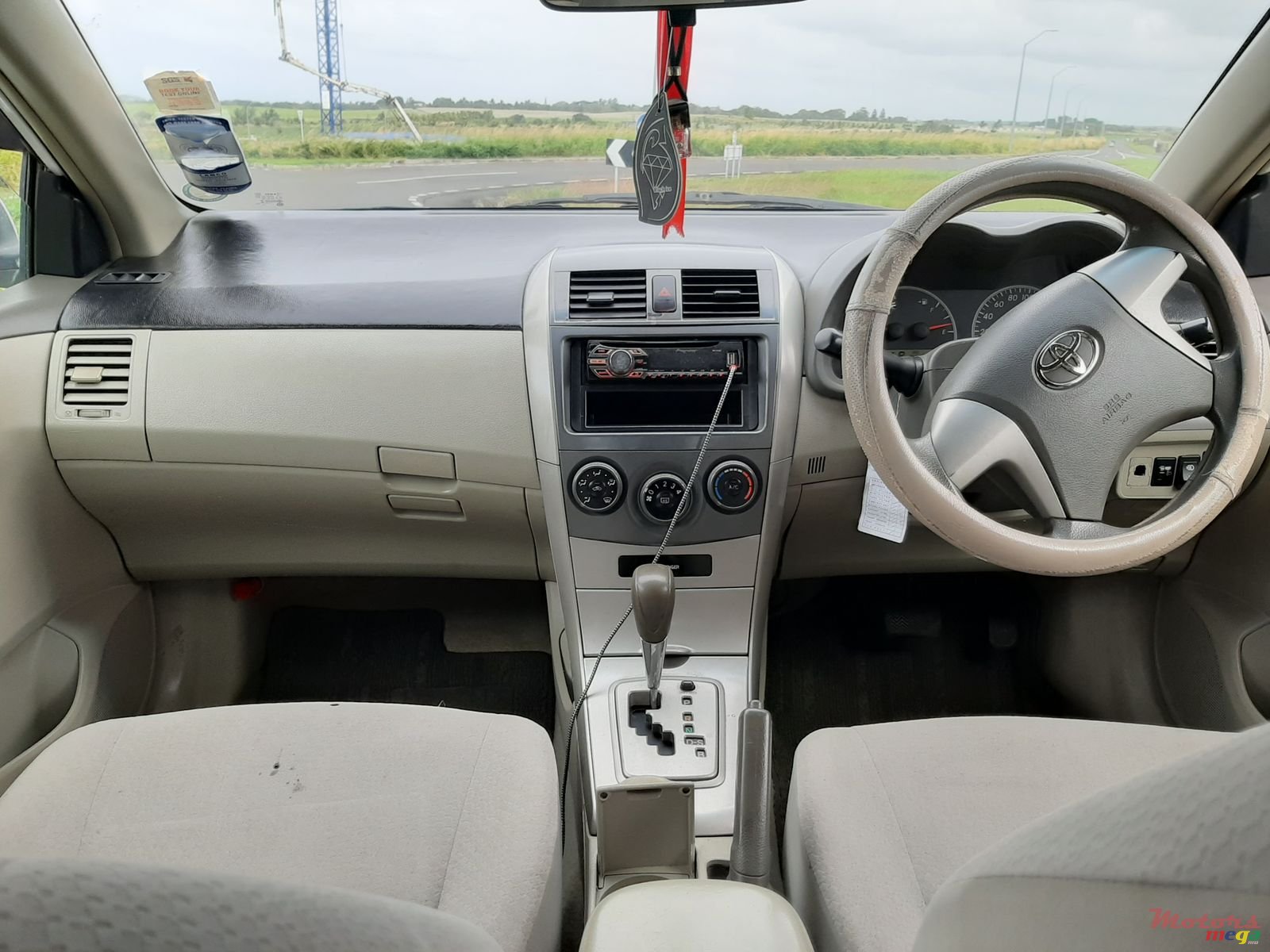 2011' Toyota Axio photo #5