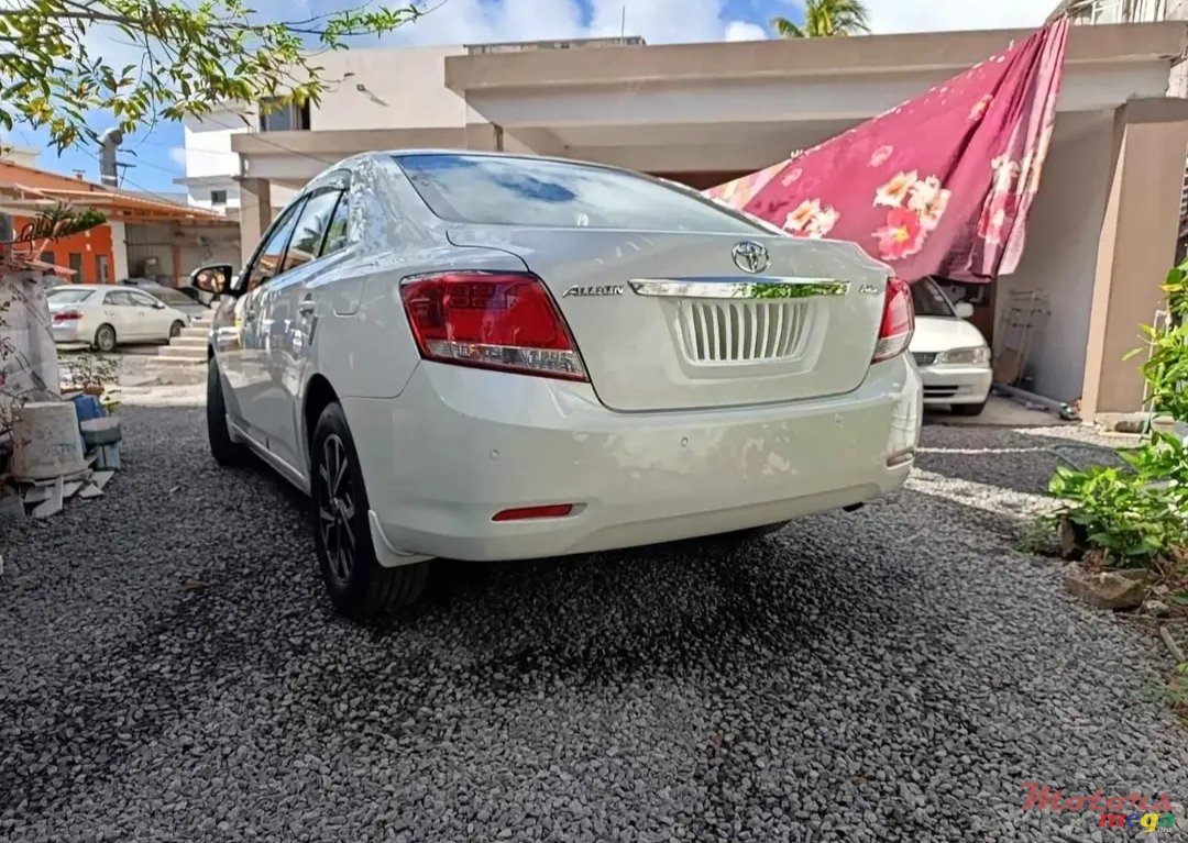 2019' Toyota Allion photo #2