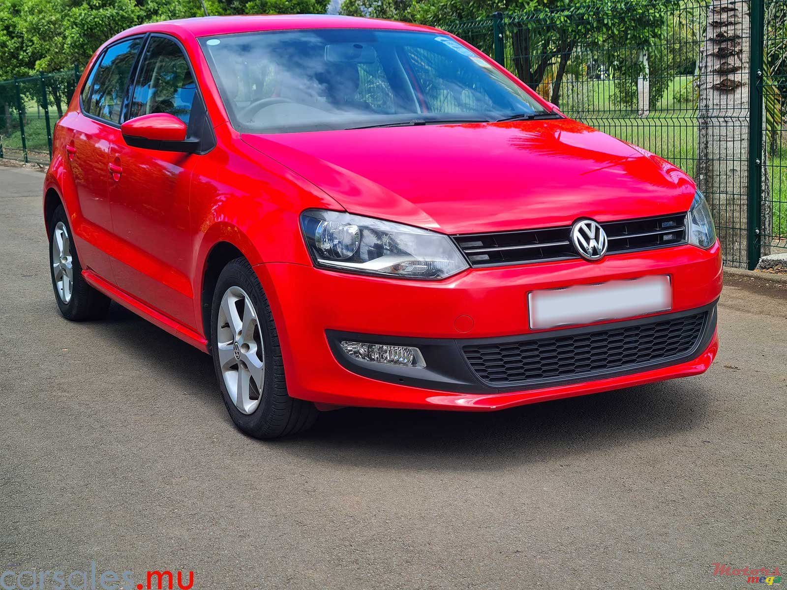 2012' Volkswagen Polo 1.4 FSI photo #2