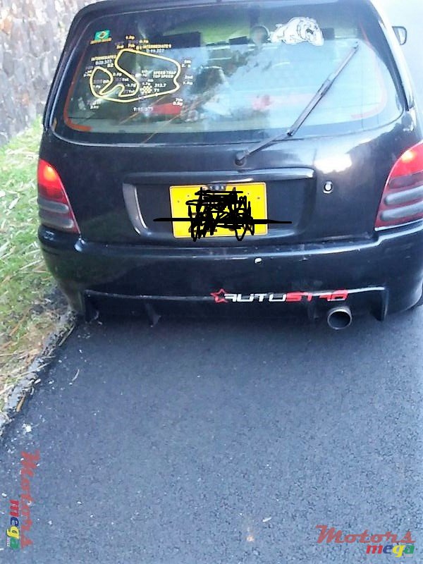 1998' Toyota Starlet photo #1