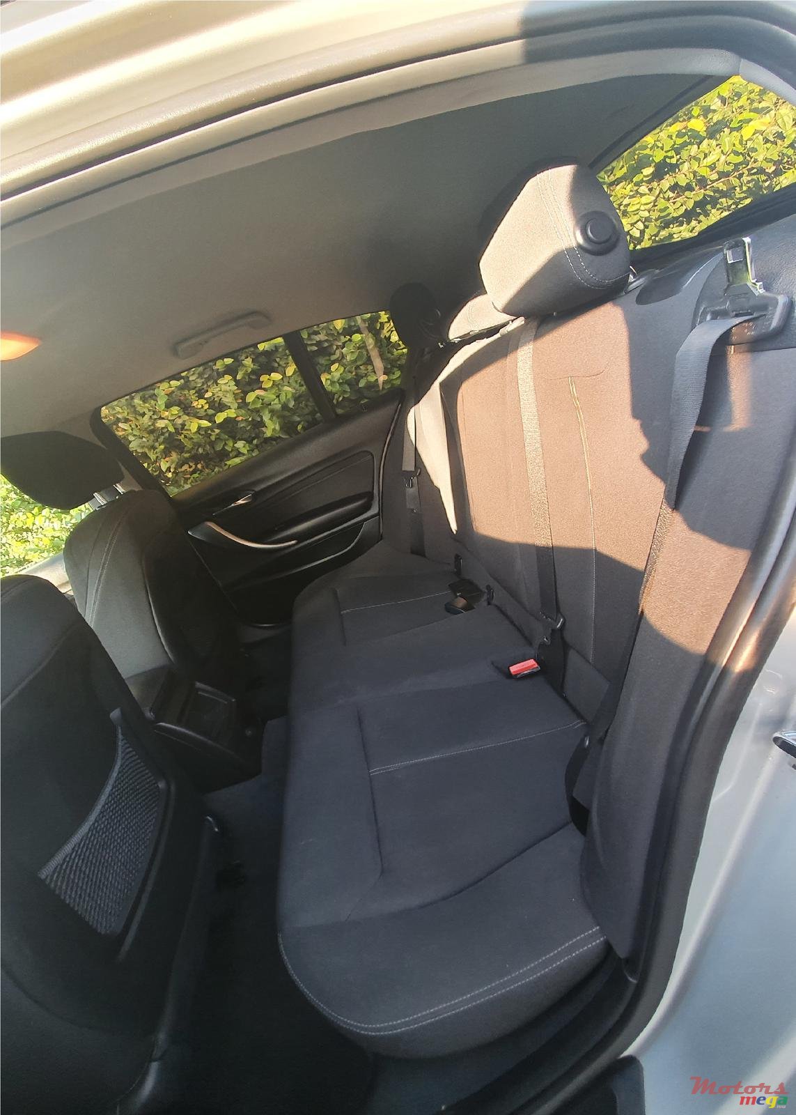 2012' BMW 116 F20 photo #4