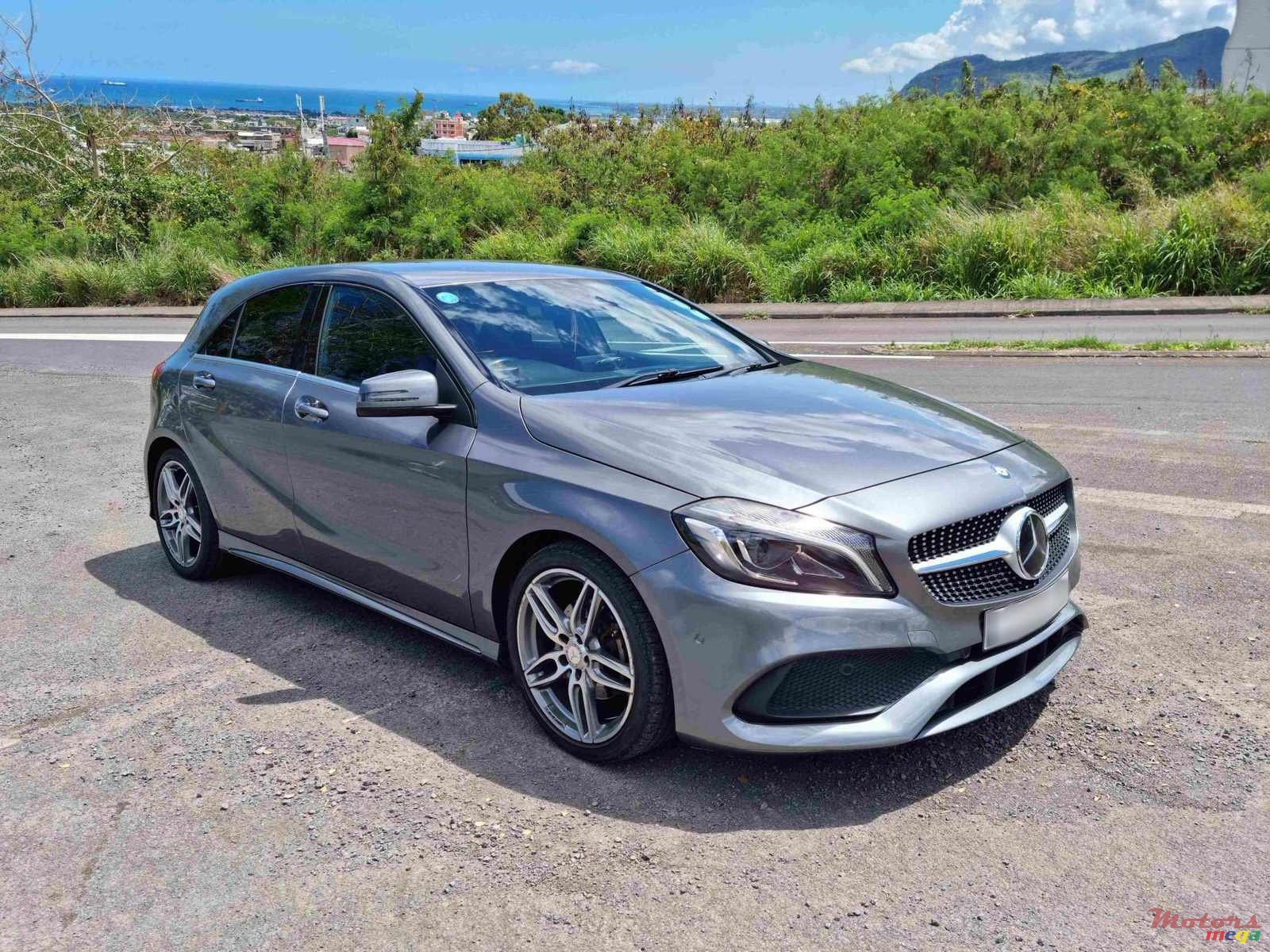 2015' Mercedes-Benz A 180 photo #2
