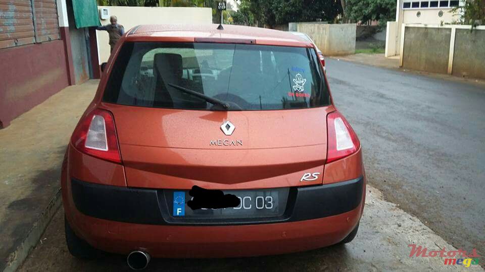2003' Renault Megane photo #1
