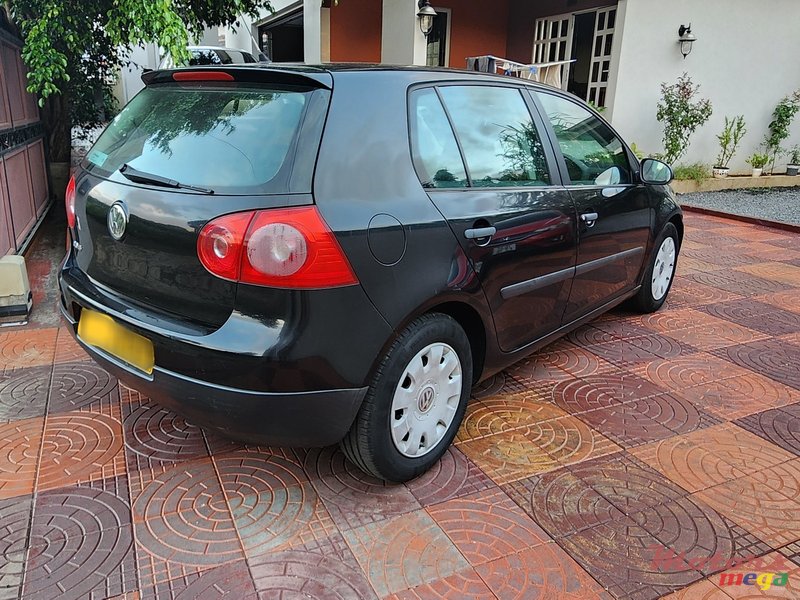 2008' Volkswagen Golf V photo #4