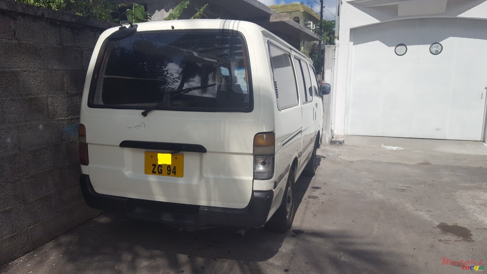 1994' Toyota photo #3