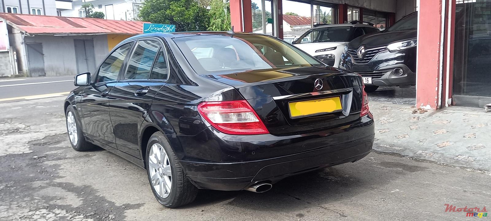 2010' Mercedes-Benz C180 photo #4