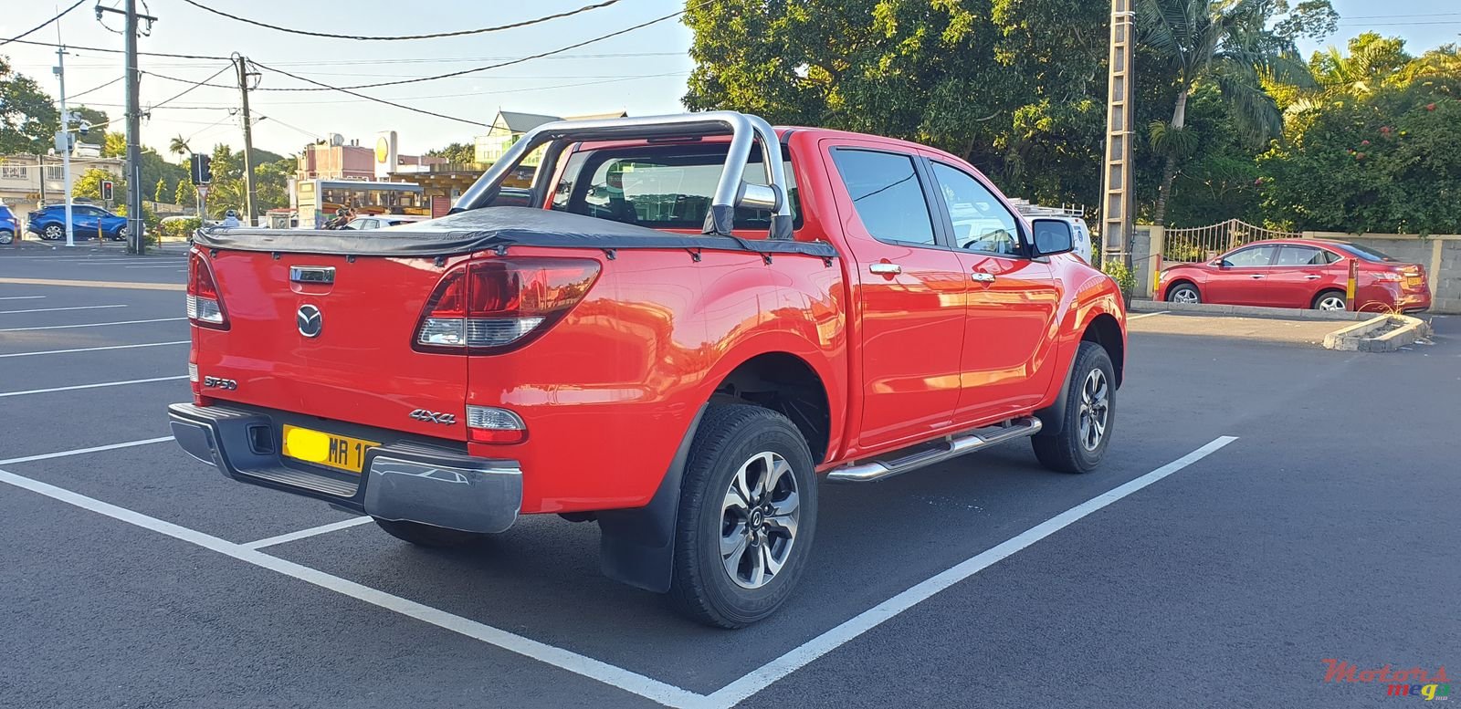 2016' Mazda BT-50 photo #2