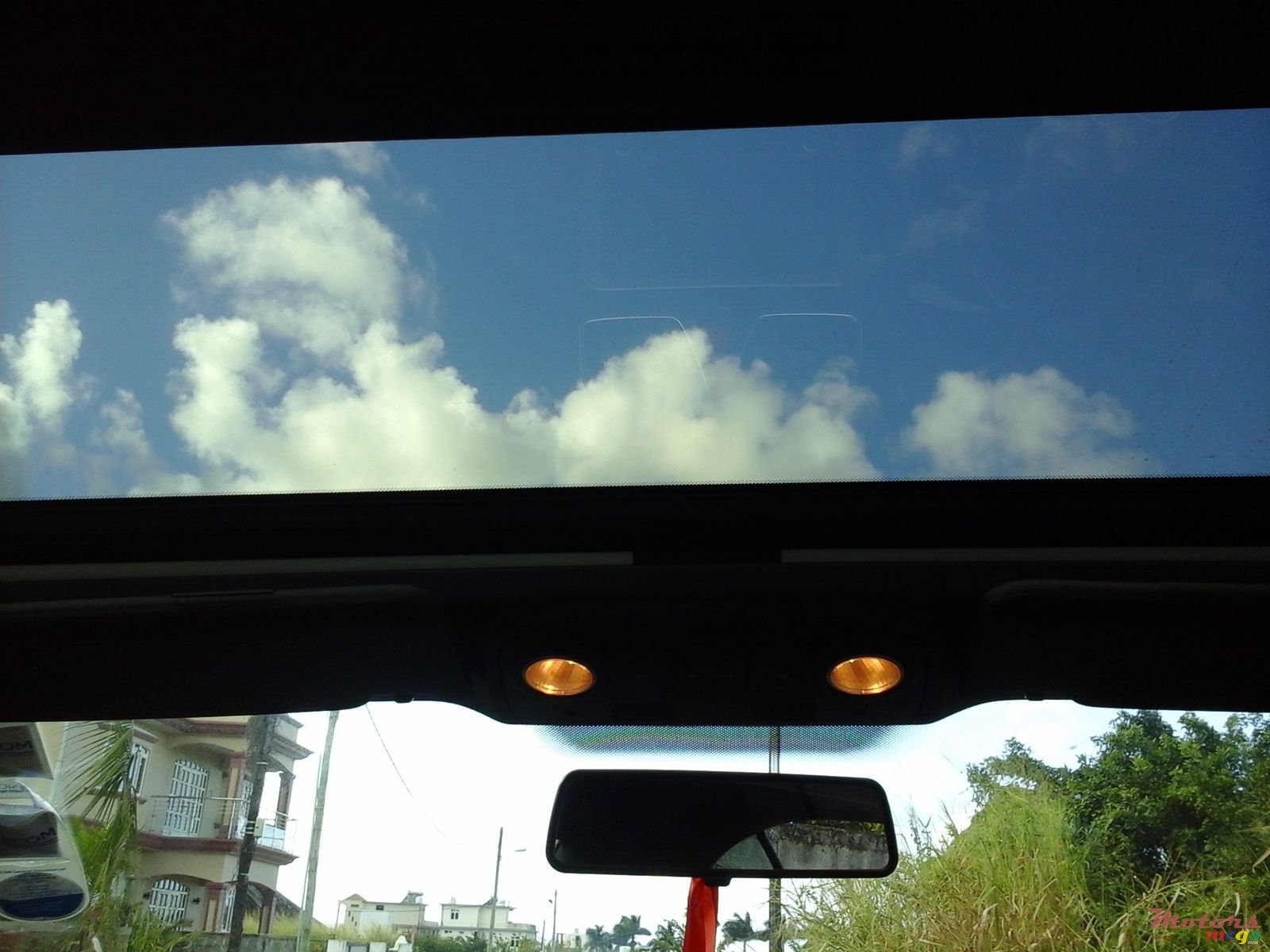 2009' Volkswagen Eos photo #2