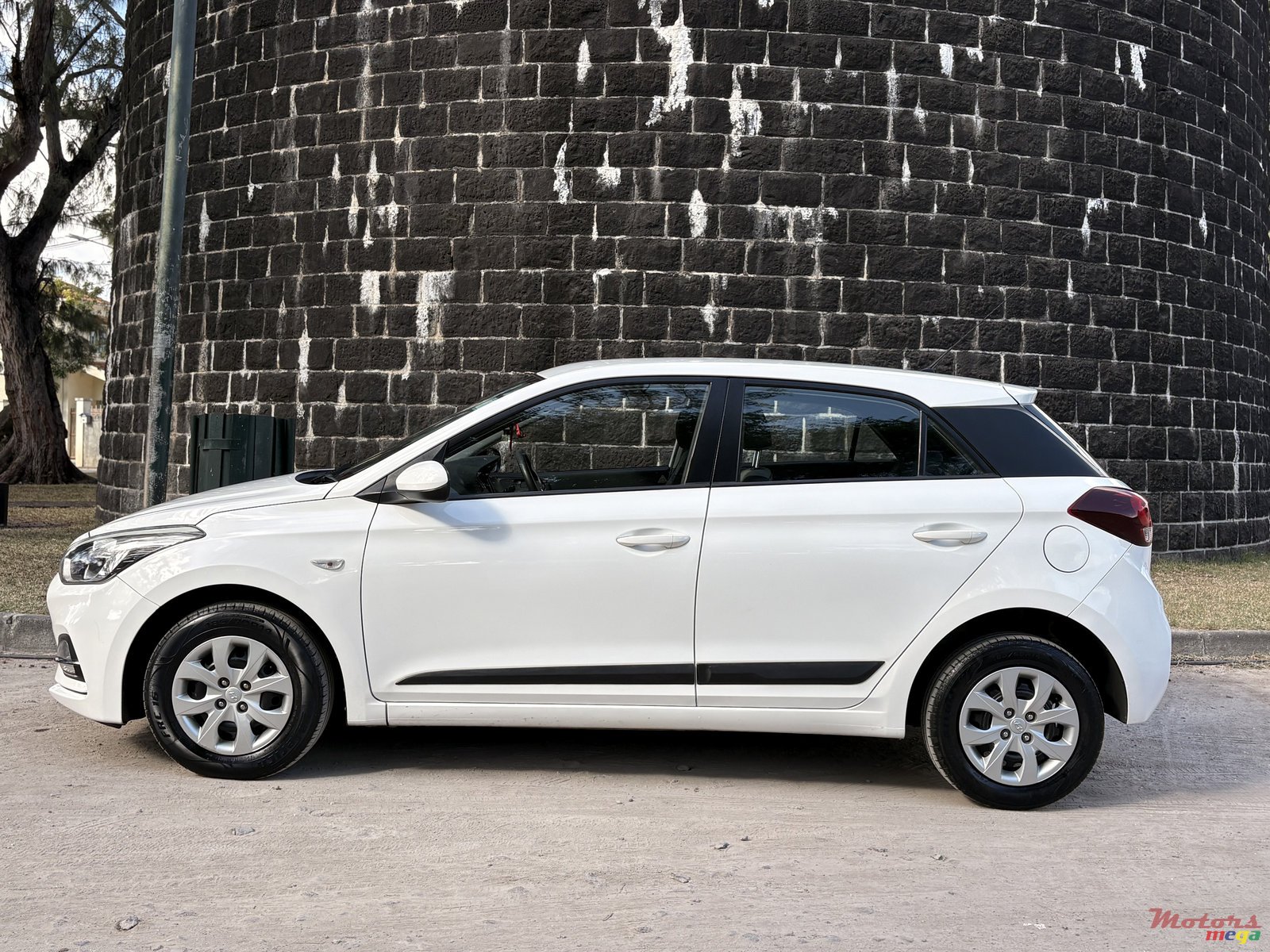 2019' Hyundai i20 photo #5