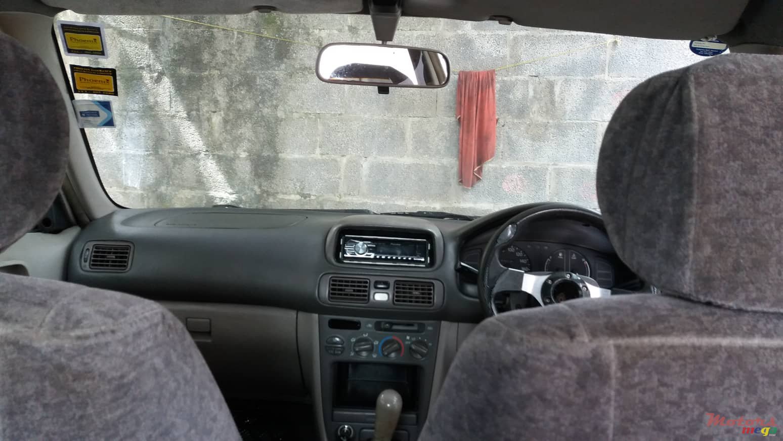 1999' Toyota Corolla photo #4