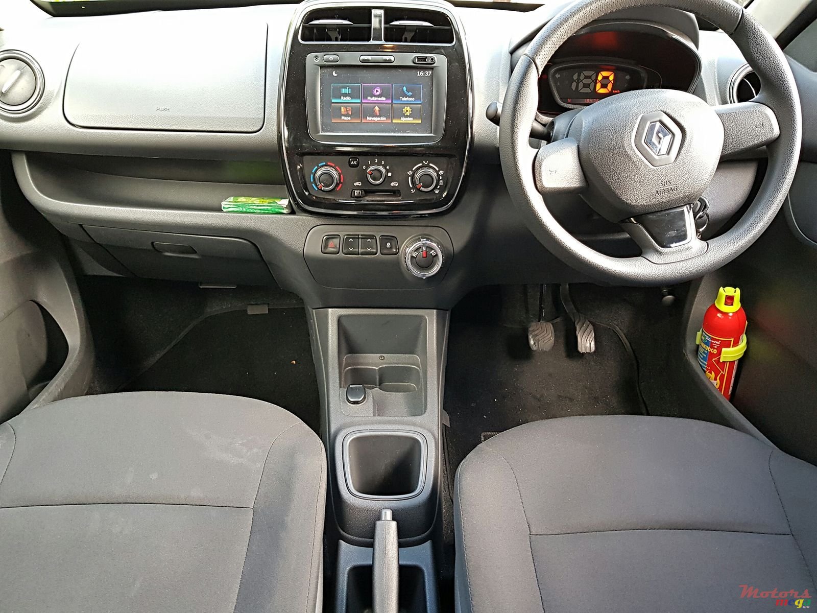 2017' Renault Kwid automatic photo #3