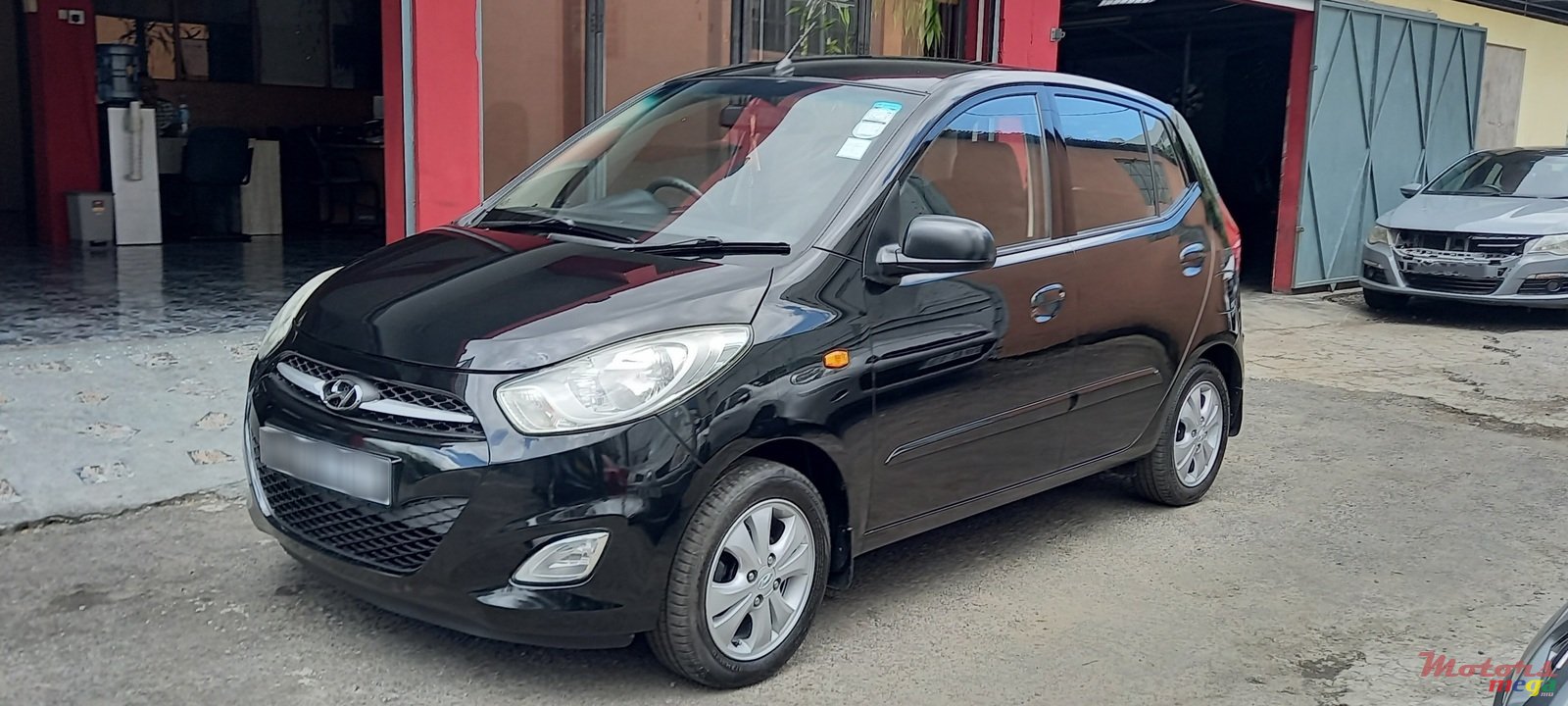 2013' Hyundai i10 photo #1