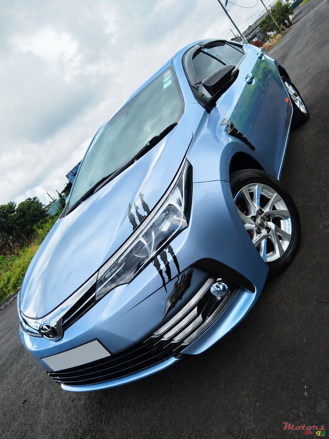 2018' Toyota Corolla photo #1