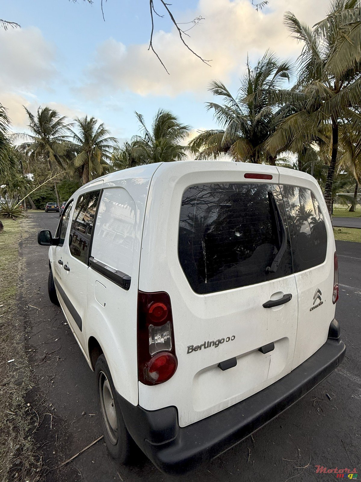 2017' Citroen Berlingo photo #1