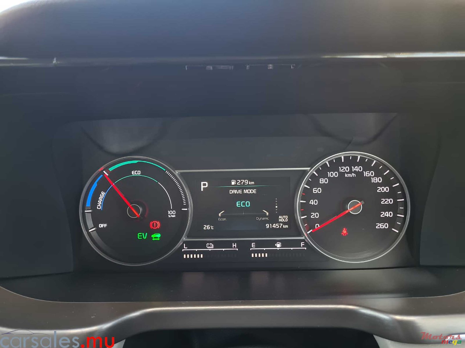 2022' Kia Sorento 1.6 PHEV photo #7
