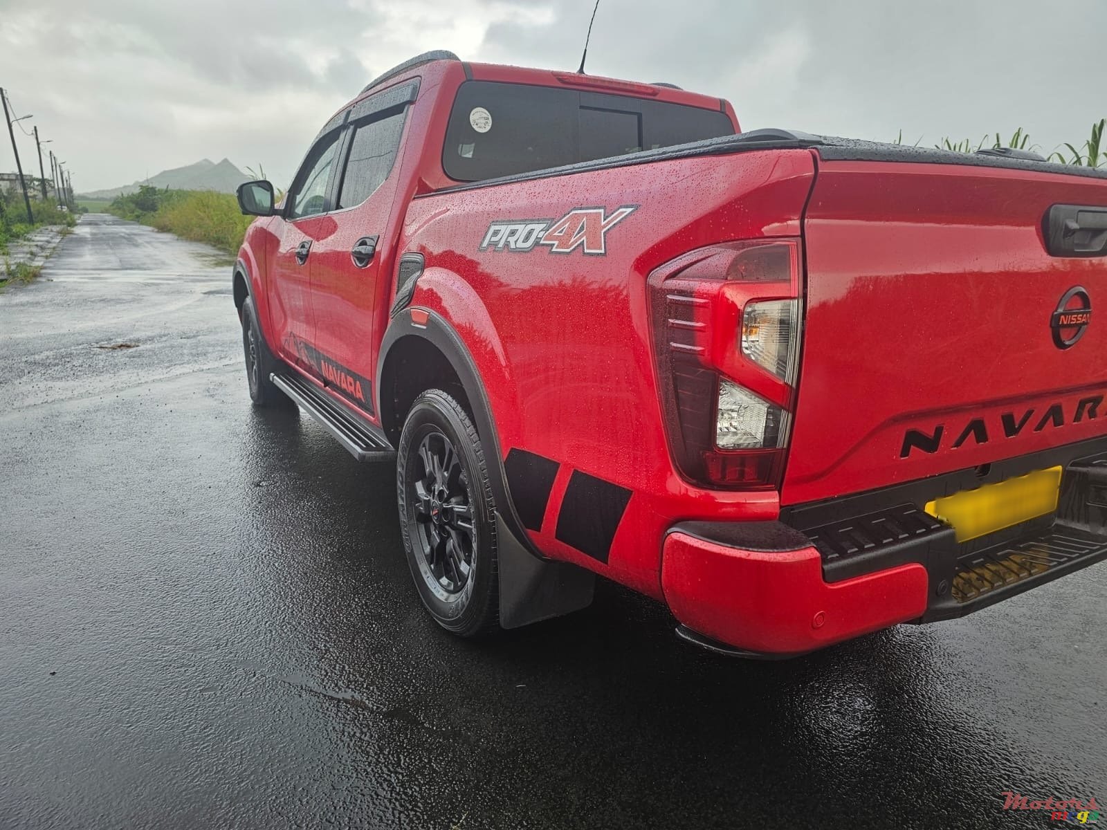 2022' Nissan Navara Pro 4X photo #5