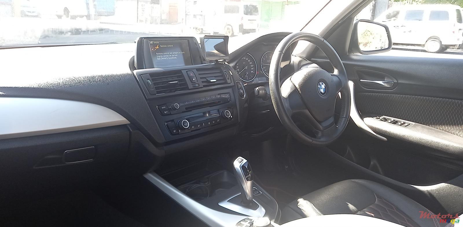 2013' BMW 1 Series 5 Door 116i photo #6