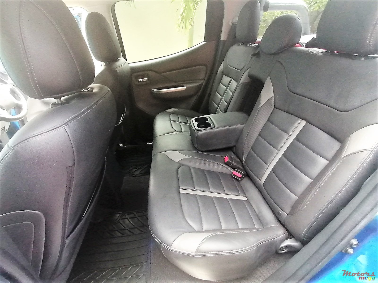 2018' Mitsubishi L 200 BARBARIAN TD 2.4L DI-D 181hp photo #4