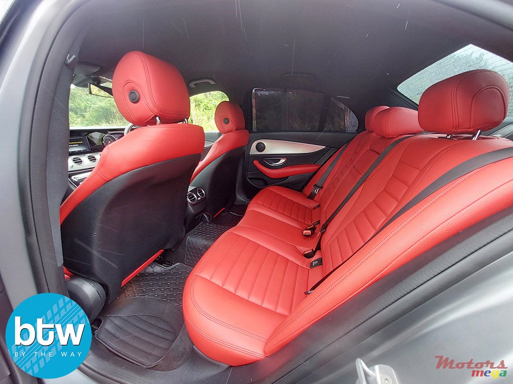 2017' Mercedes-Benz E 220 photo #5