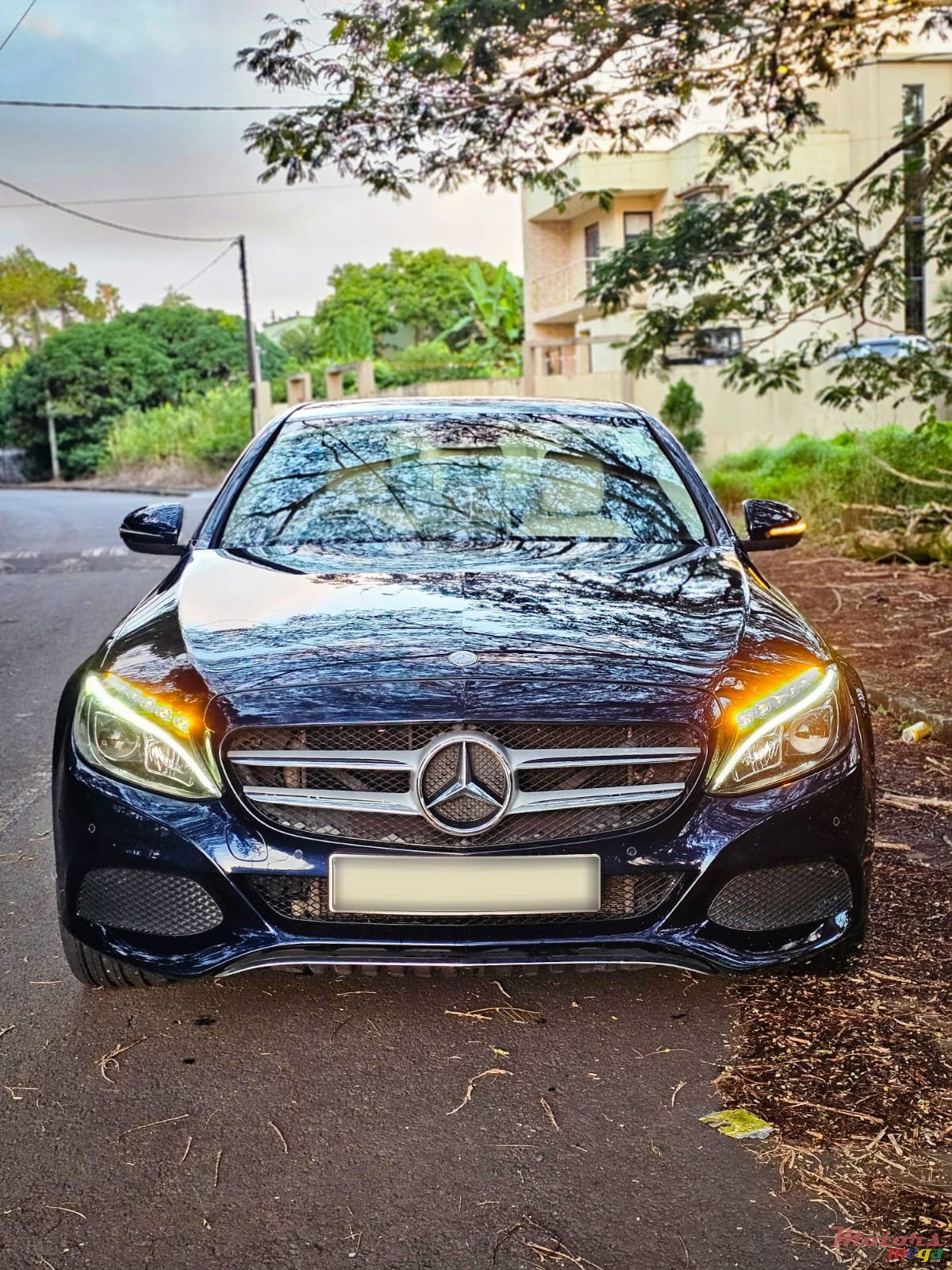 2016' Mercedes-Benz 350 Hybrid photo #1