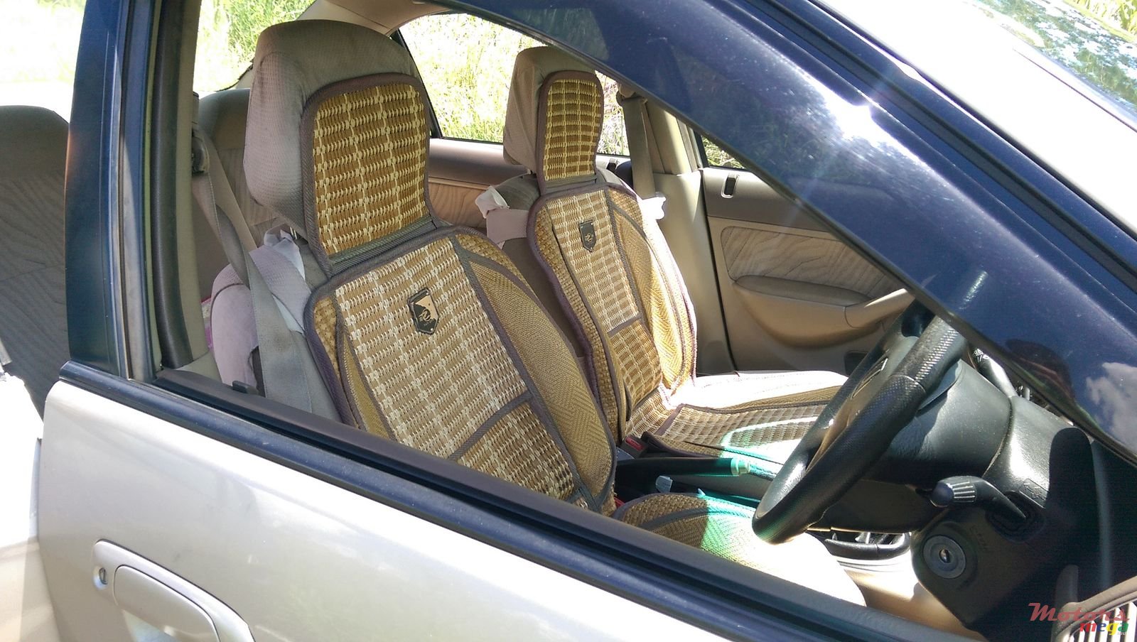 2002' Honda Civic EXI photo #5