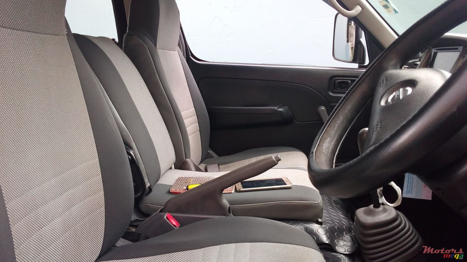 2008' Nissan photo #3