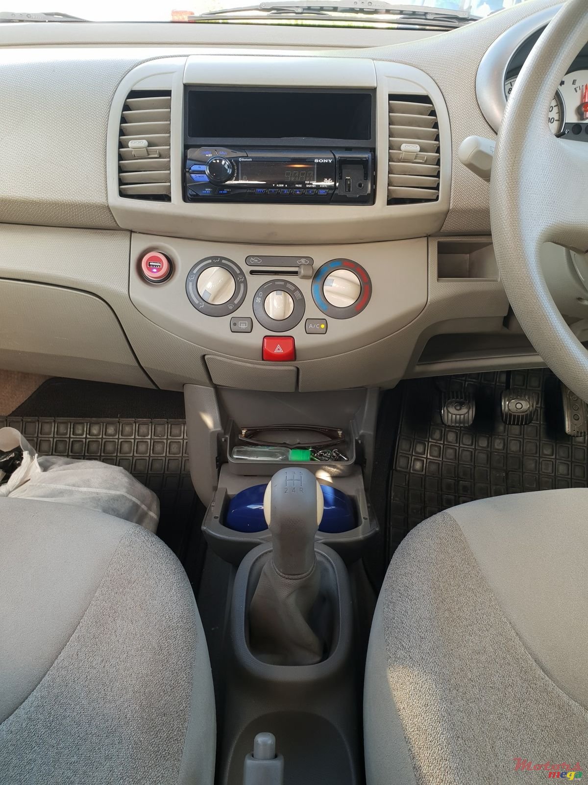 2006' Nissan March photo #7