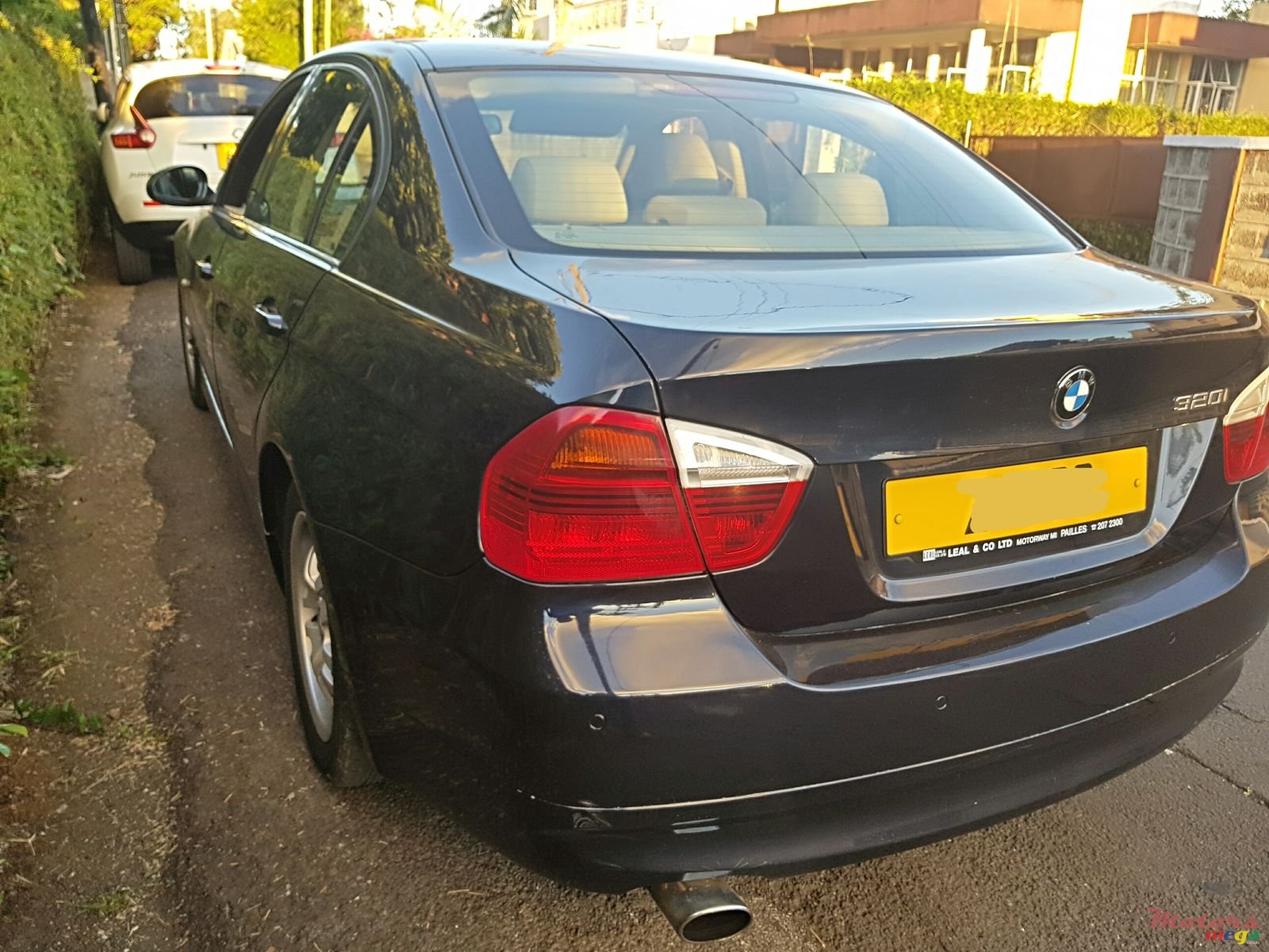 2005' BMW 320 Automatic petrol photo #2