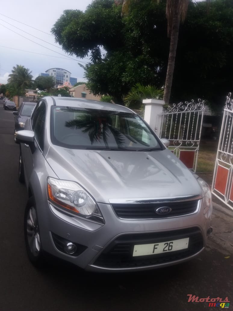 2011' Ford Kuga photo #2