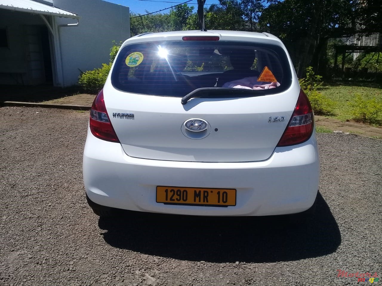 2010' Hyundai i20 photo #3