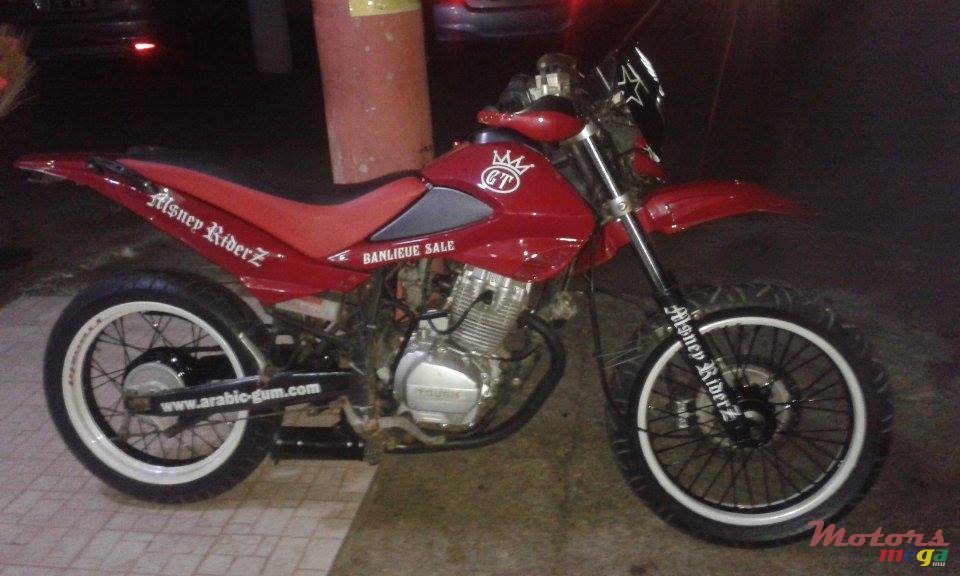 2010' Honda Super Sport photo #4