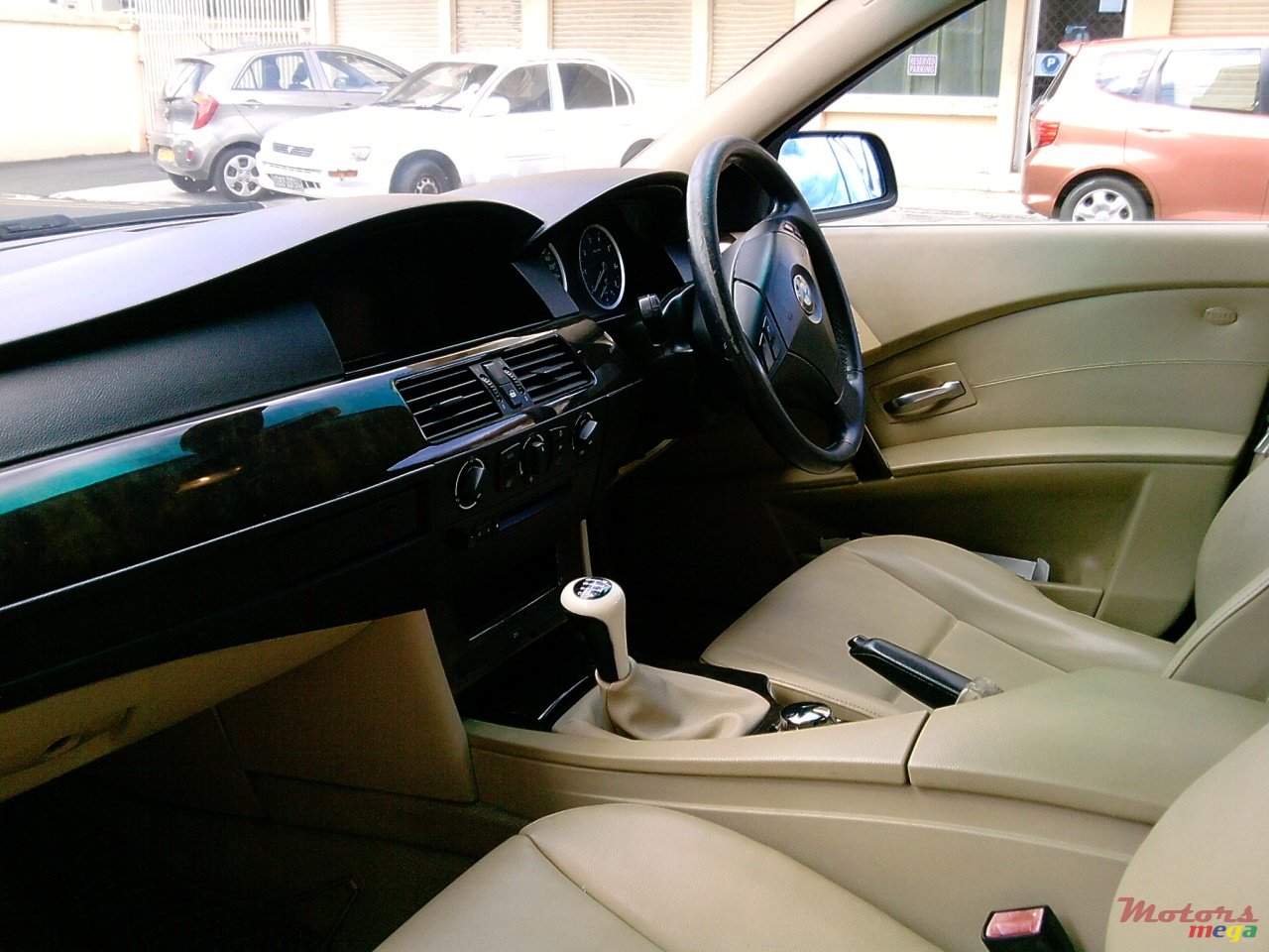 2004' BMW 520 E60 photo #3