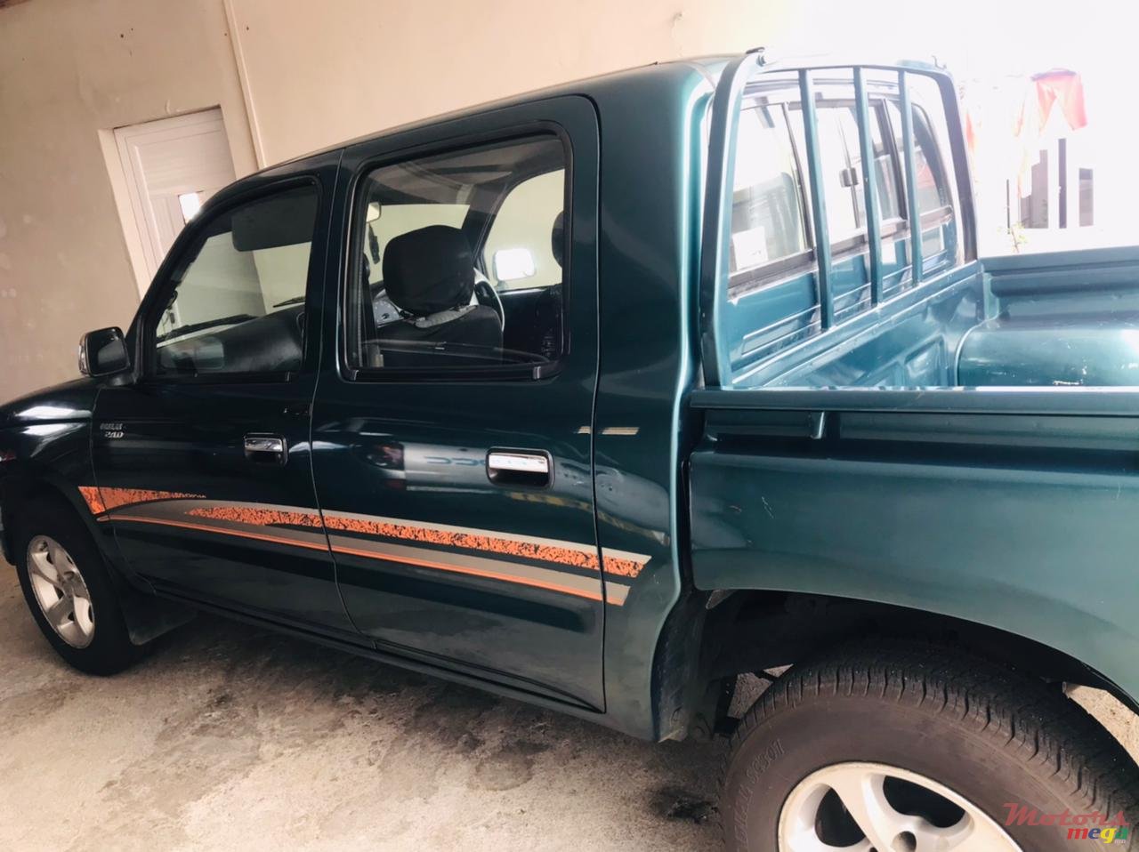 1999' Toyota photo #3