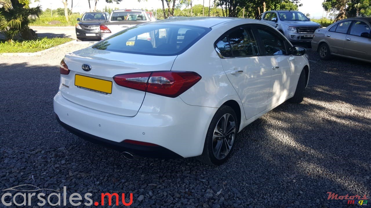 2013' Kia Cerato photo #4