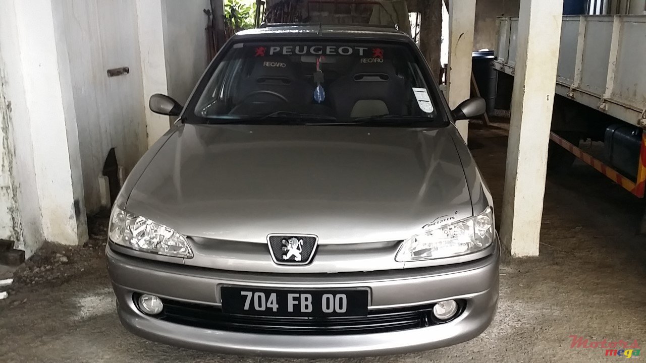 2000' Peugeot 306 photo #2
