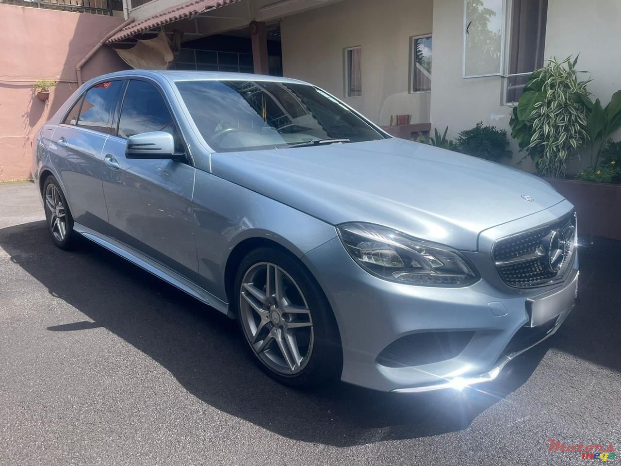 2015' Mercedes-Benz 200E E200 AMG TURBO photo #1