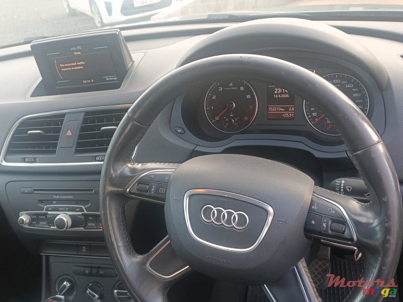 2013' Audi Q3 photo #7