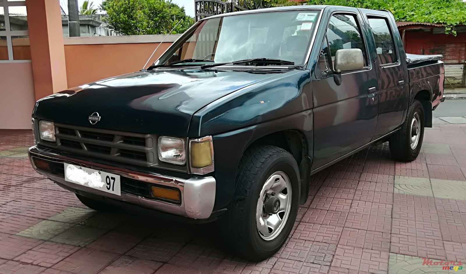 1997' Nissan photo #6