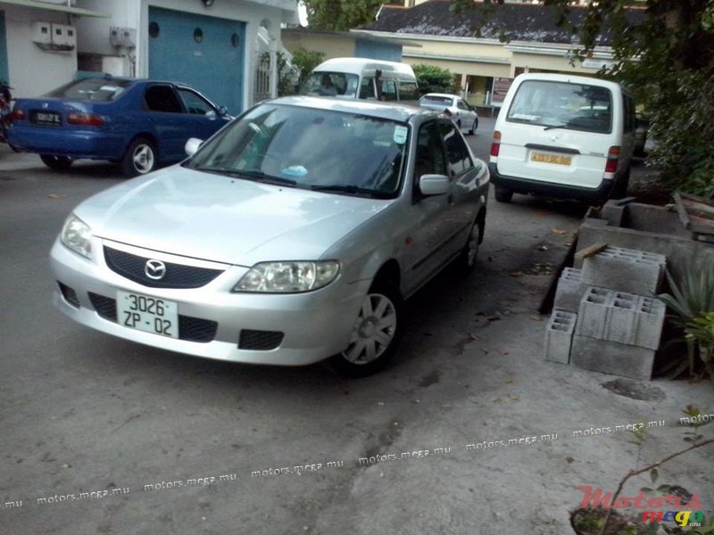 2002' Mazda dorizin photo #1