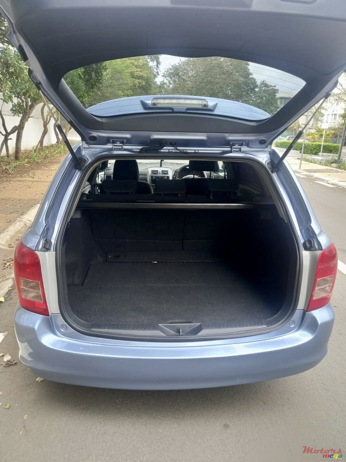 2007' Toyota Axio photo #5