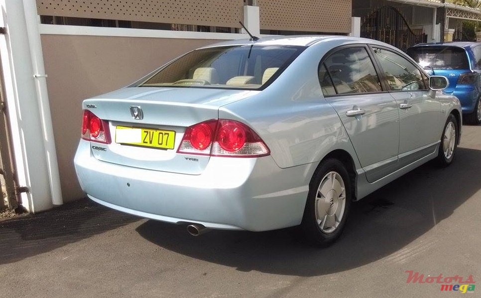 2007' Honda Civic Hybrid photo #2