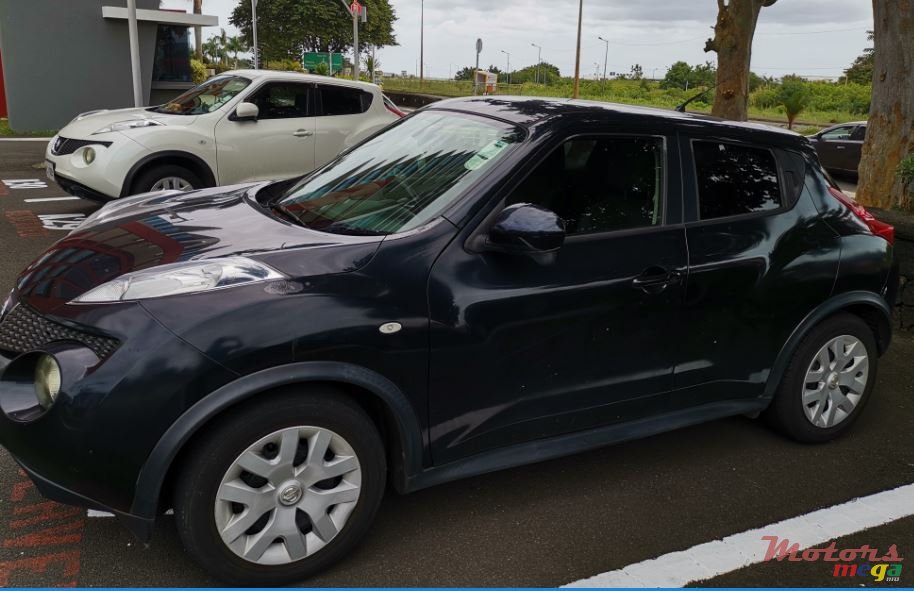 2011' Nissan Juke photo #1