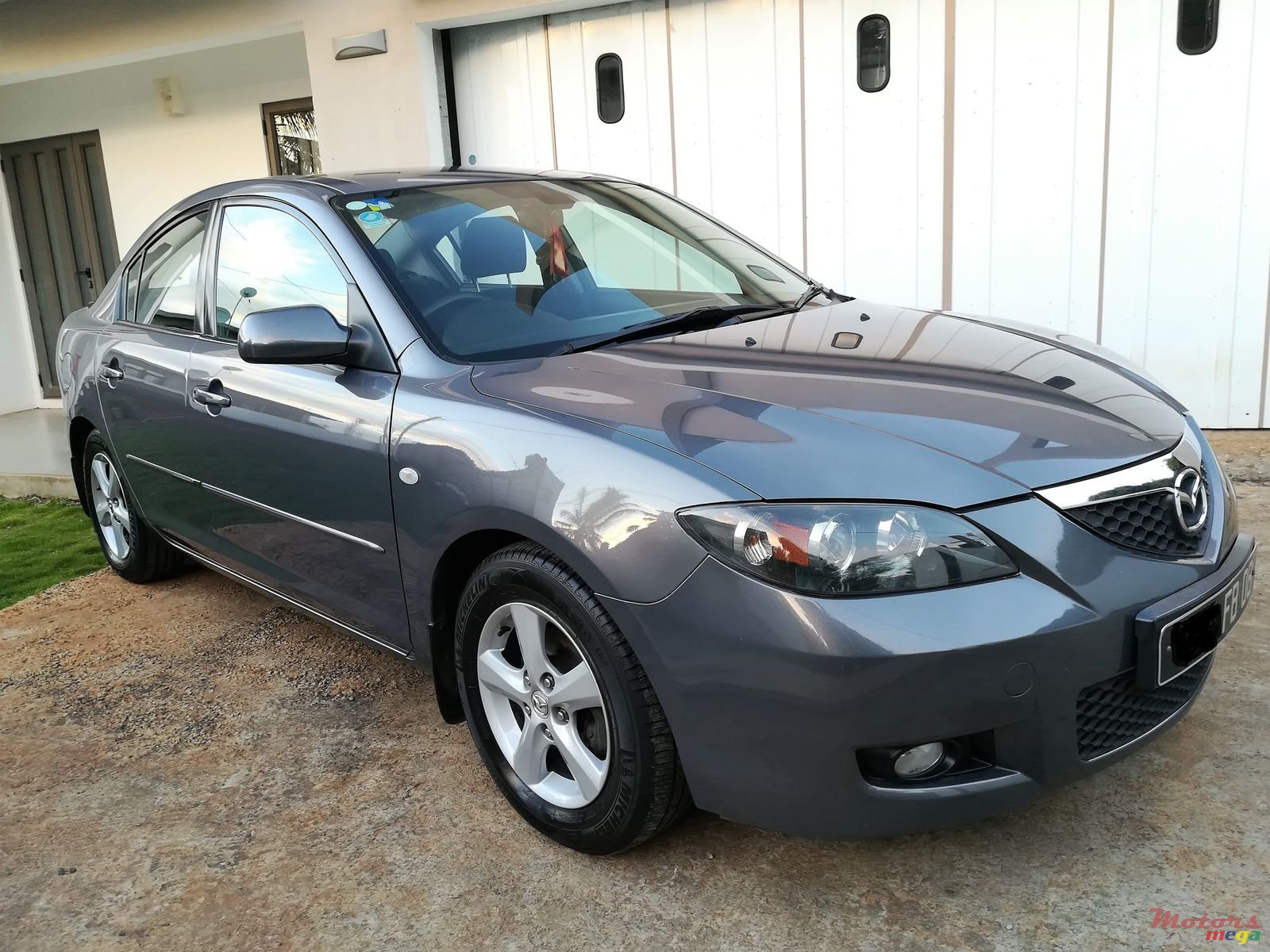 2008' Mazda 3 V Grade photo #1