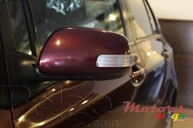 2010' Toyota Vitz photo #4