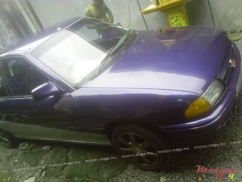 1994' Opel Astra sport photo #1