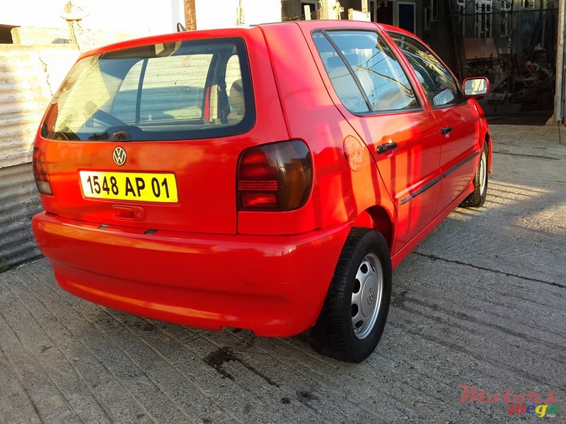 2001' Volkswagen Polo 6n1 photo #2