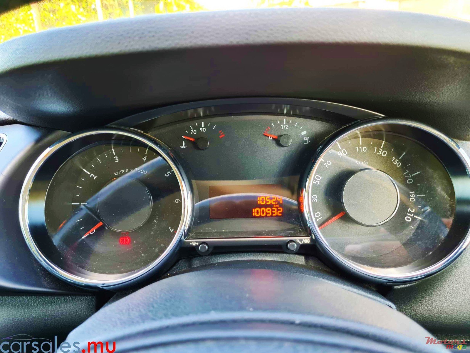 2014' Peugeot 3008 1.6 photo #7