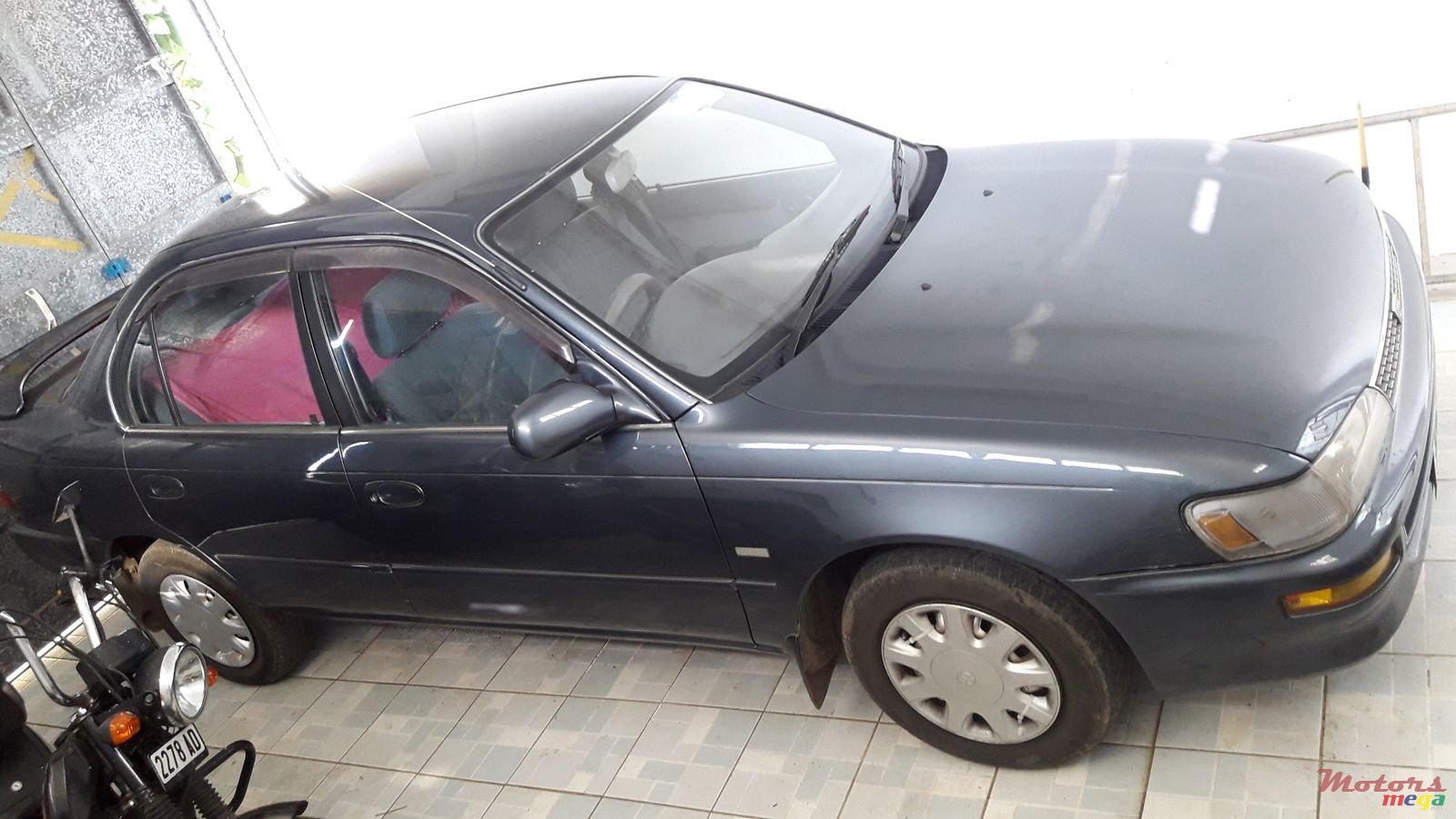 1995' Toyota Corolla photo #1